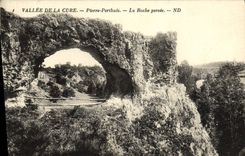 CPA Vallee De La Cure Pierre Perthuis La Roche Percee