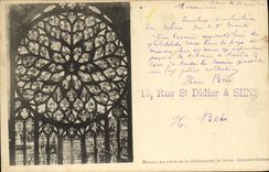 De la VENDIMIA de la POSTAL rosetón Sens del norte de la catedral de Sens