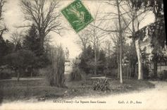 CPA Sens Le Square Jean Cousin