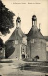 CPA St Fargeau Entree du Chateau