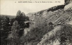 CPA Saint More Vue sur les Rochers et la Cure