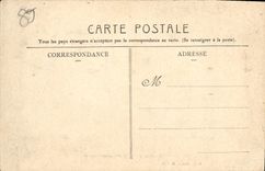 CPA Sens La Caisse d'Epargne et le Square Jean Cousin