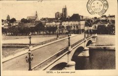 CPA Sens Le nouveau pont