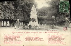 CPA Sens Monument des Senonais morts pour la Patrie Enfants Militaria 