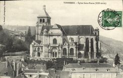 CPA Tonnerre Eglise Saint Pierre