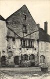 VINTAGE POSTCARD Vezelay House of 16th