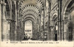 VINTAGE POSTCARD Vezelay church of the Madeleine the Nave