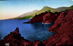 CPM La Cote d'Azur La Corniche d'Or Rochers Du Trayas