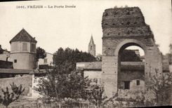 VINTAGE POSTCARD Frejus the Gate Golden