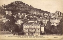 Panorama de Hyeres de la POSTAL de la VENDIMIA vista del hotel grande de las palmeras