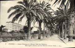 Avenida de Hyeres Beauregard de la POSTAL de la VENDIMIA y hotel magnífico de las palmeras