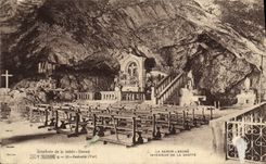 VINTAGE POSTCARD Hotel trade of Sainte the Interior Balsam of the cave