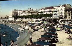 CPM Saint Raphael La Place et les Promenade
