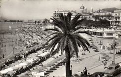 CPM Saint Raphael la Plage