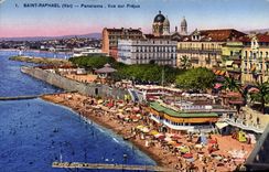 Panorama santo de Raphael de la POSTAL de la VENDIMIA visto en Frejus