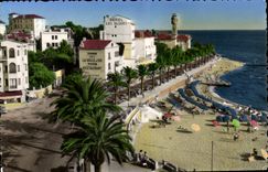 CPm Saint Raphael Le Bd Felix Martin et la Plage La Voile d'Or