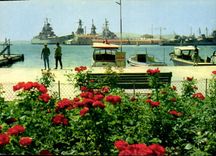 CPM Couleurs et Lumiere de France Toulon Le Port et le Quai de Stalingard Bateaux 