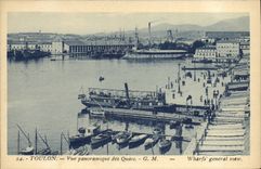 CPA Toulon Vue panoramique des Quais Bateaux