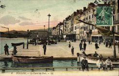 CPA Toulon Le Carre du Port Marins 