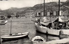 CPM Toulon sur Mer Les Quais Bateau 