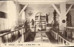 CPA Toulon L'Arsenal Le Musee Naval