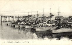 CPA Toulon Torpilleurs au petit rang Bateaux