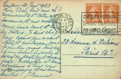 VINTAGE POSTCARD Toulon the Entry of the Port Boats