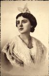 CPA Arles Costume de Mireille Femme Folklore 