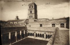 VINTAGE POSTCARD Arles the cathedral Sainte Trophime