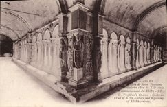 VINTAGE POSTCARD Arles Cloister of Saint Trophime Galleries