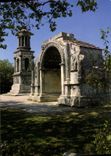 CPM Saint Remy De Provence Les Antiques