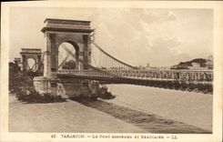 CPA Tarascon Le Pont Suspendu Et Beaucaire