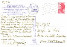 CPM Marseille Le Quai des Belges Au fond Notre Dame de la Garde