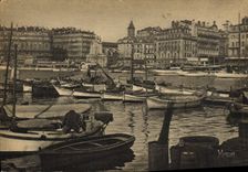 CPA Marseille Un coin du vieux port Bateaux 
