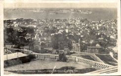CPA Marseille Vue Generale d'Endoume et les lles 