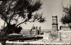 CPM Marseille La cathedrale Fort St Jean