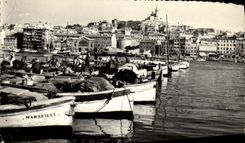 CPM Marseille Le vieux port Bateaux