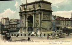 CPA Marseille La Place d'Aix et l'Arc de Triomphe 