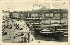 CPA Marseille Le Quai des Belges et Notre Dame de la Garde Bateaux
