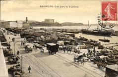 CPA Marseille Les Quais de la Joliette Bateaux