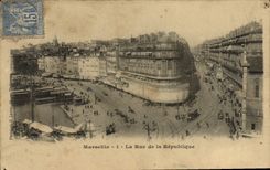 CPA Marseille La Rue de la Republique 