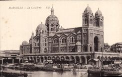 CPA Marseille La Cathedrale 