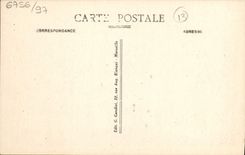 CPA Marseille Vue generale sur N D de la Garde 