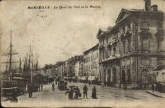 CPA Marseille Le Quai du Port et la Mairie 