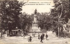 CPA Marseille Les Allees et le Monument des Mobiles 