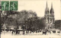 CPA Marseille Eglise des Reformes et Cours du Chapitre 