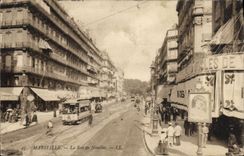 CPA Marseille La Rue de Noailles 