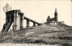 CPA Marseille de la garde passerelle des ascenseurs