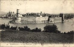 CPA Marseille Le fort saint jean
