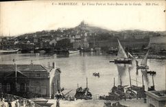 CPA Marseille Le vieux port et notre dame de la grade
